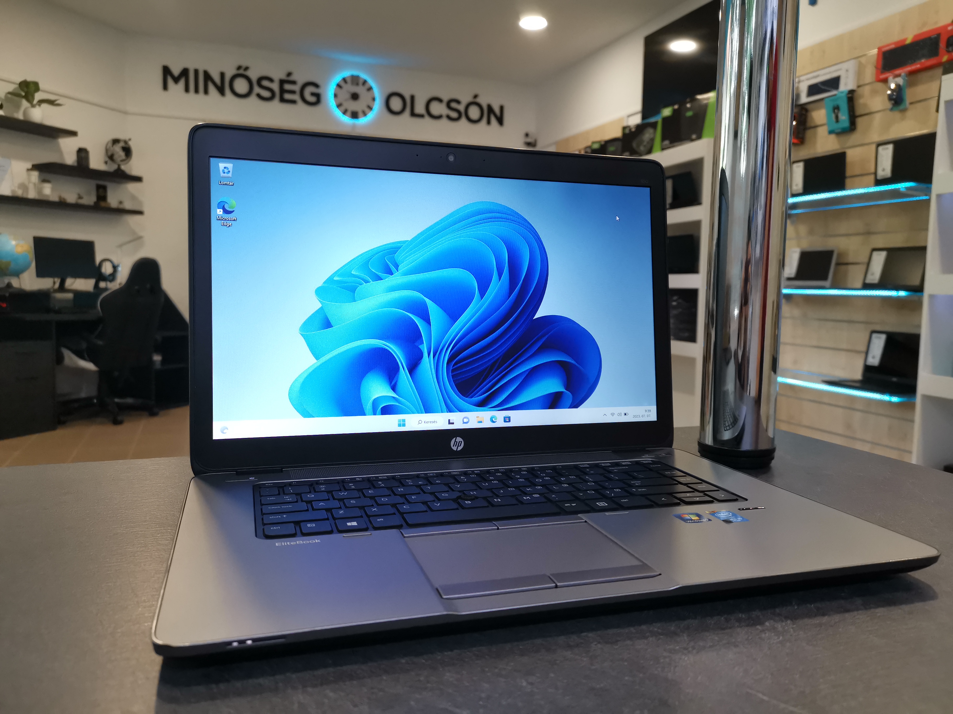 HP 850 G1