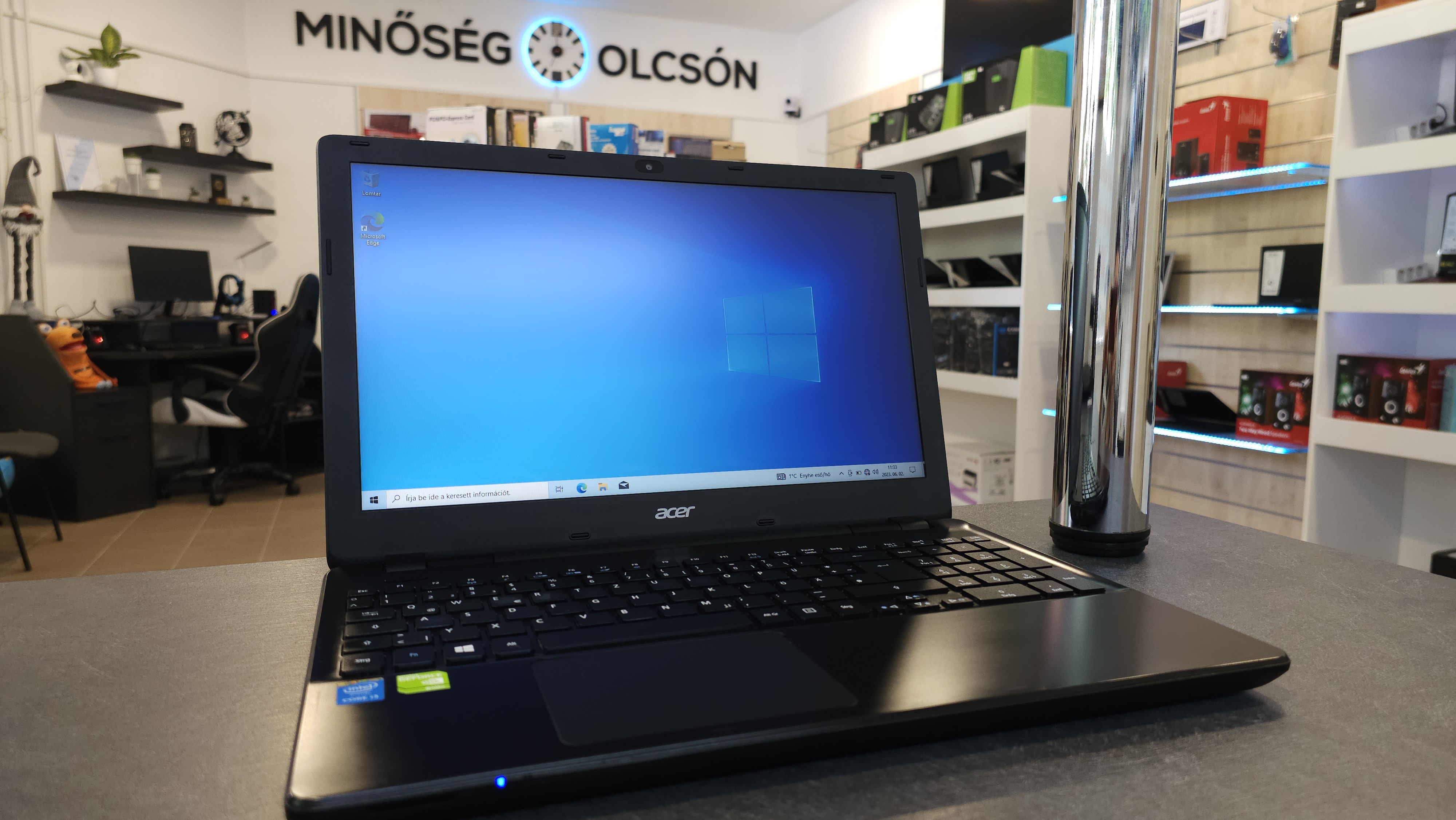 Acer ES571G